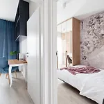 By Bed&bath