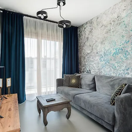 Апартаменты By Bed&bath