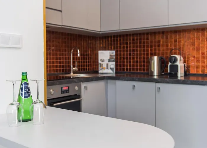 By Bed&bath 公寓 *